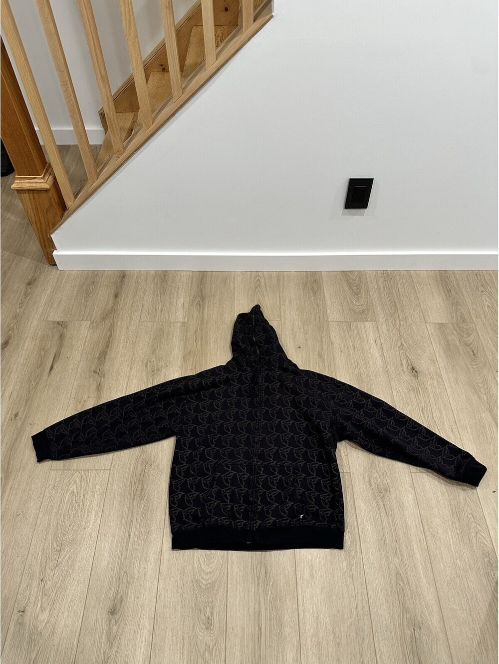 Famous Stars and Straps AOP Full Zip Jesse Pinkman Style Hoodie Size Large